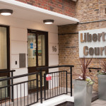 cen_accommodation_liberty_court-entrance